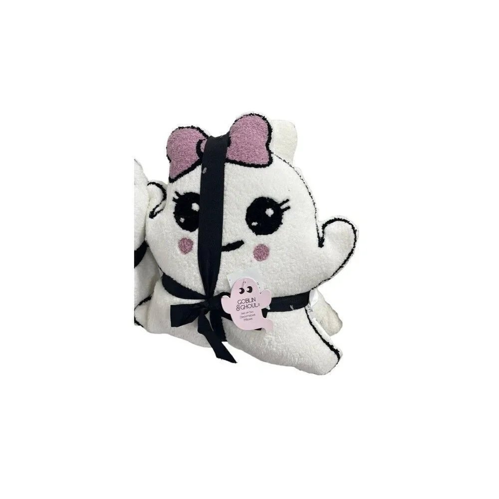 Cutest viral TikTok ghost boy girl set of pillows Halloween spooky season 2024